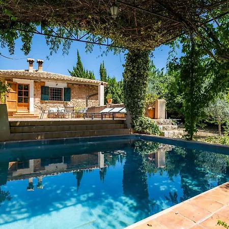 Sa D'es Vicari Villa